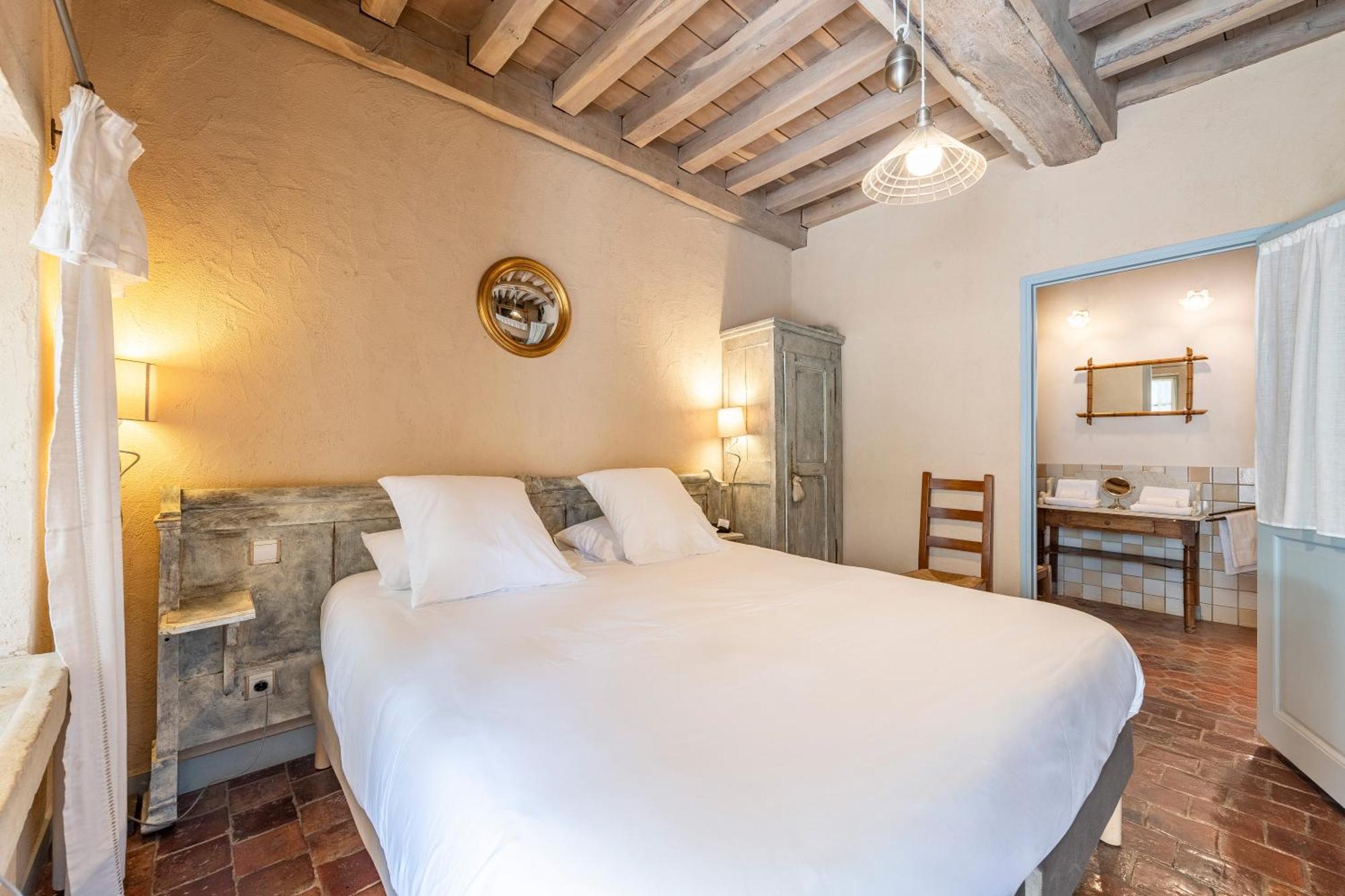 Hotel De La Beursaudiere Nitry ภายนอก รูปภาพ